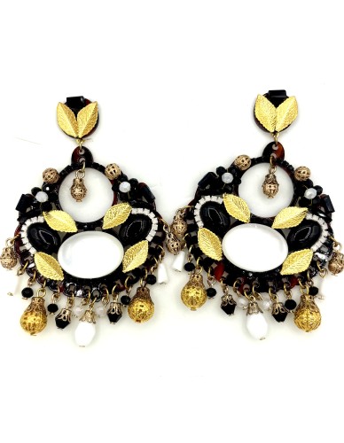 Pendiente aro grande pieza central